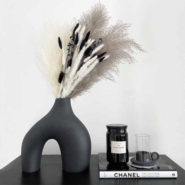 Modern simple black and white ceramic vase ornaments